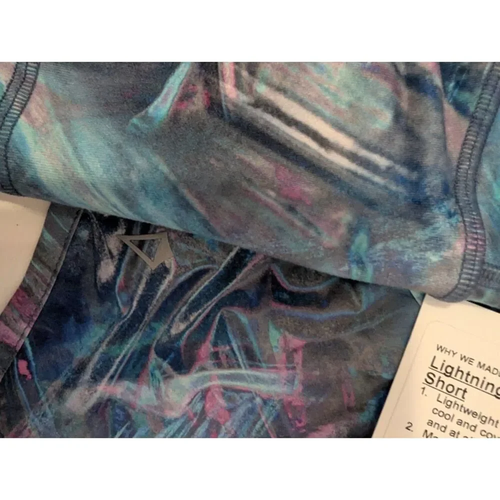 NWT / EUC Ivivva by Lululemon 3 piece blue electric set Size 8 girls bra shorts
